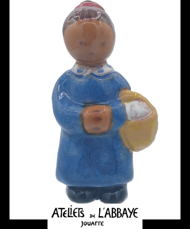 a1_jouarre_santon_paysanne_au_panier__brune_bleu_marine_260907